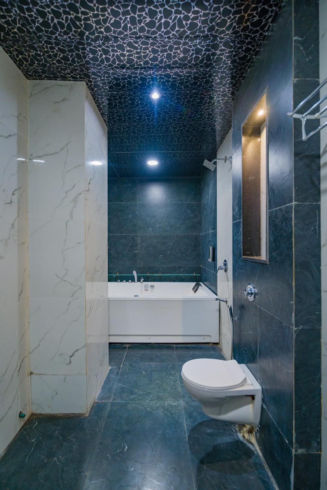 Hotel Kanha Shree By Cosmos Green إندور الغرفة الصورة